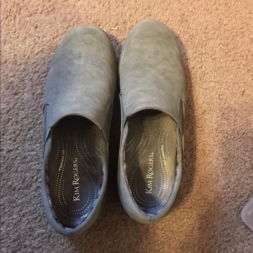 women’s grey slip on’s